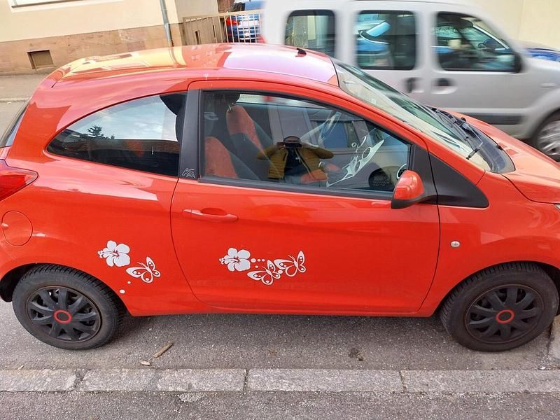 Gebraucht Ford Ka 69 PS (50 kW) 2009 Rot Kleinwagen