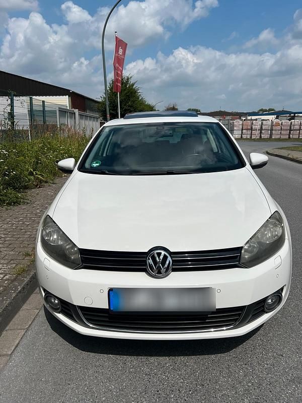 Weiß Gebraucht 2009 VW Golf VI Kleinwagen | 5.499 € (Teuer) - Bild 1/4