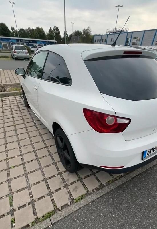 Gebraucht Seat Ibiza 86 PS (63 kW) 2009 Weiß Kleinwagen