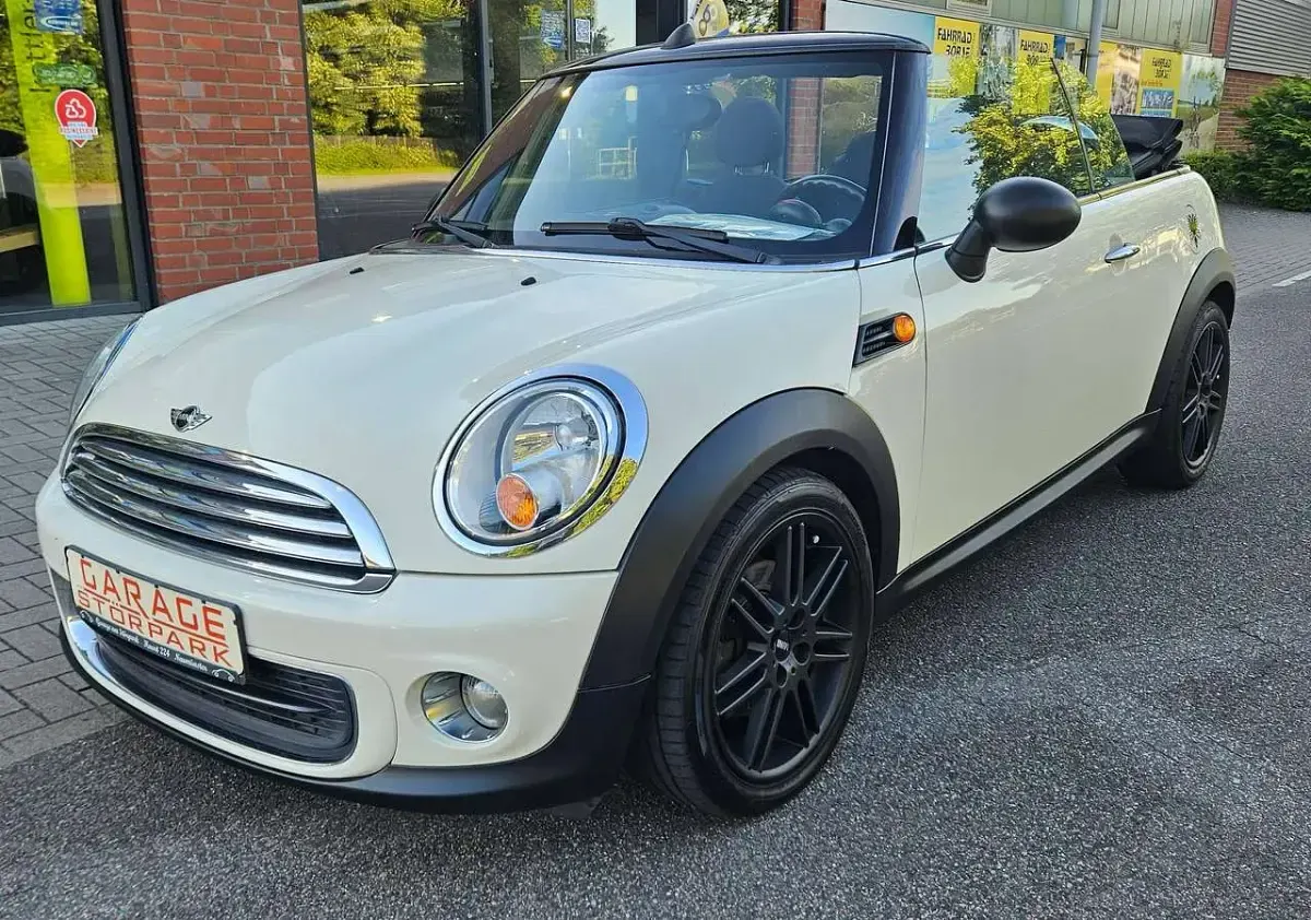 Gebraucht Mini One Cabriolet 98 PS (72 kW) 2011 Beige Cabrio