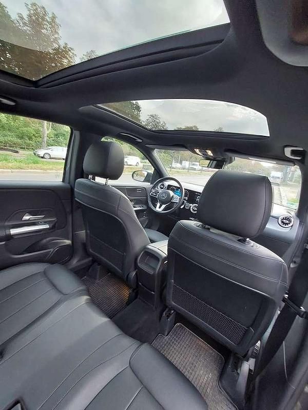 Gebraucht 2019 Mercedes B200 Progressive Van / Kleinbus | 23.400 € (Etwas zu teuer) - Bild 1/4