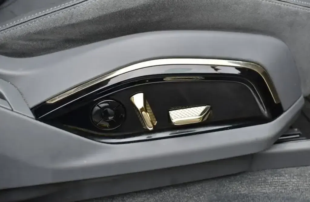 Używany Lotus Eletre 450 kW (612 KM) 2023 Żółty SUV