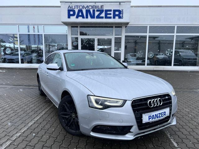 Gebraucht Audi A5 Advanced 204 PS (150 kW) 2014 Silber Coupé