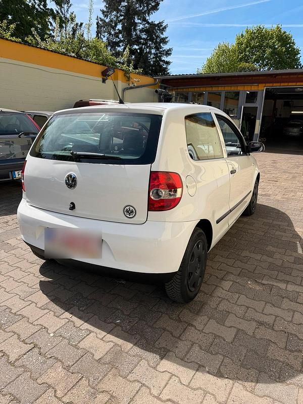 Usata VW Fox 60 CV (44 kW) 2011 Bianco Utilitaria