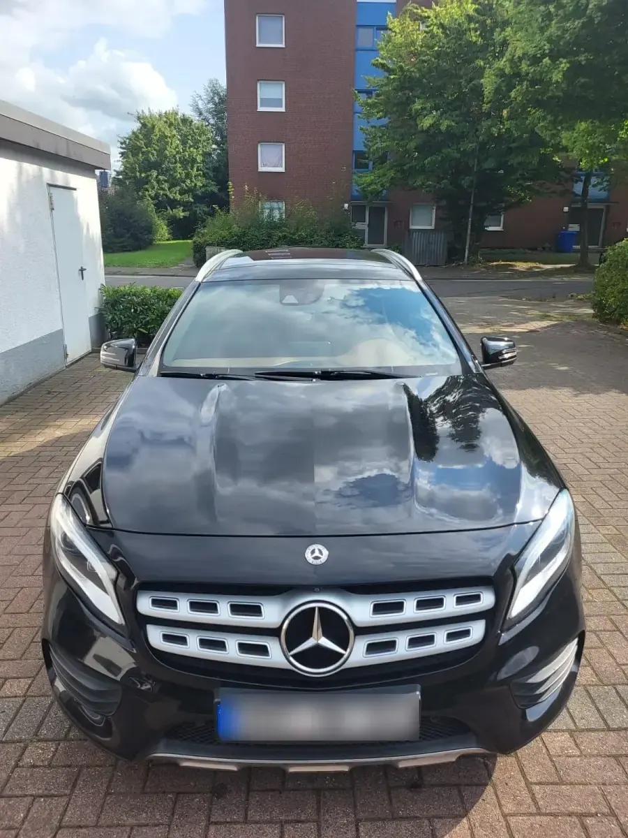 Gebraucht Mercedes GLA250 AMG line 245 PS (180 kW) 2017 Schwarz SUV