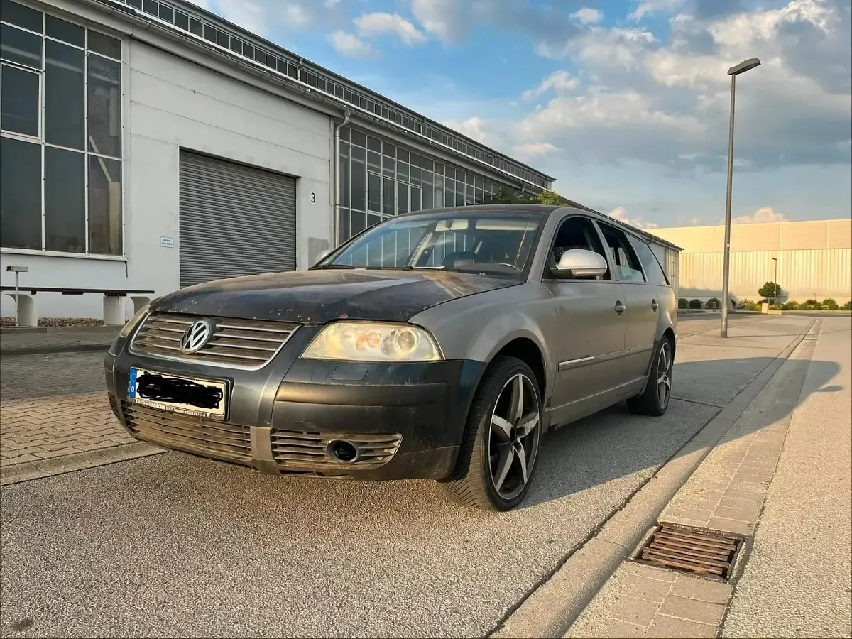 Gebraucht VW Passat 210 PS (154 kW) 2004 Andere farben Kombi
