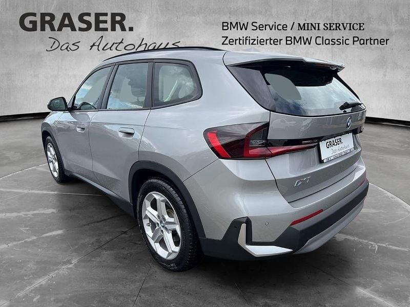 Używany BMW iX1 Performance 230 kW (313 KM) 2024 Srebrny SUV