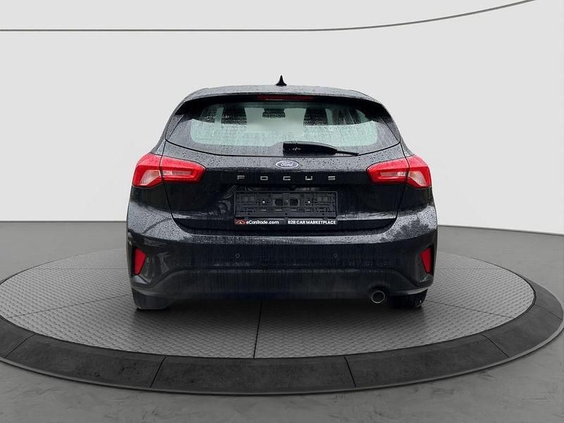 Gebraucht Ford Focus 101 PS (74 kW) 2021 Schwarz Limousine