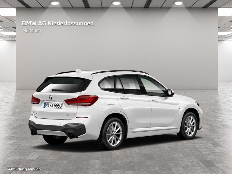 Gebraucht BMW X1 Performance 178 PS (130 kW) 2022 Weiß SUV