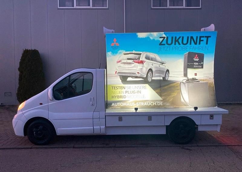 Gebraucht Opel Vivaro 115 PS (84 kW) 2007 Weiß Van / Kleinbus