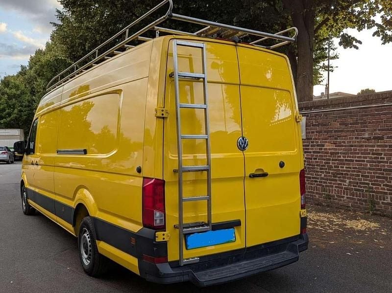 Second-hand VW Crafter 177 CP (130 kW) 2022 Galben Van