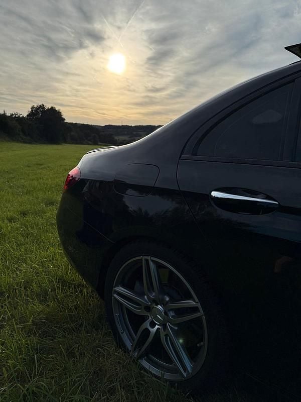 Gebraucht Mercedes E43 AMG AMG 401 PS (294 kW) 2017 Schwarz Limousine