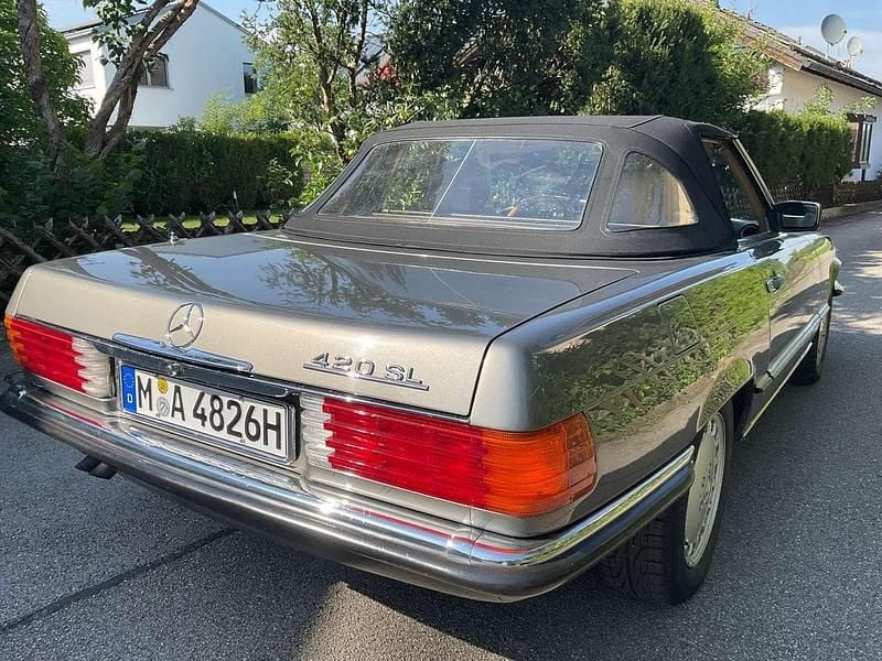 Gebraucht Mercedes SL420 204 PS (150 kW) 1986 Grau Cabrio