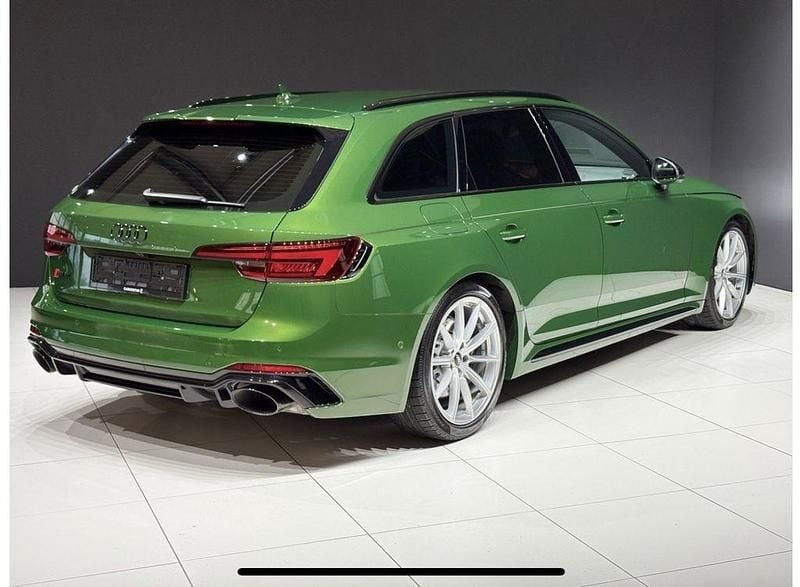 Gebraucht Audi RS4 Ambiente 450 PS (330 kW) 2019 Grün Kombi