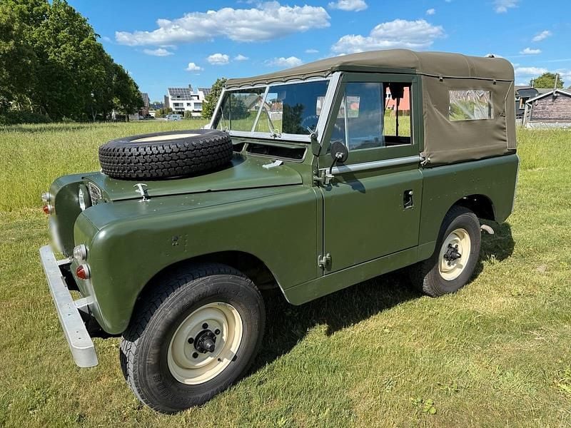 Gebraucht Land Rover 2 65 PS (47 kW) 1970 Grün SUV