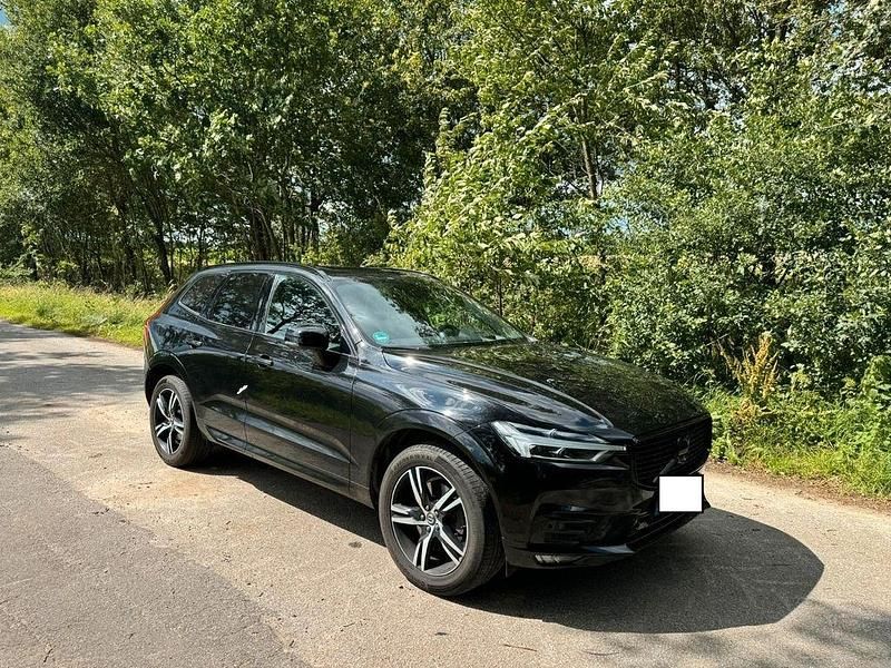 Schwarz Gebraucht 2018 Volvo XC60 R-Design SUV | 29.999 € (Fairer Preis) - Bild 1/4