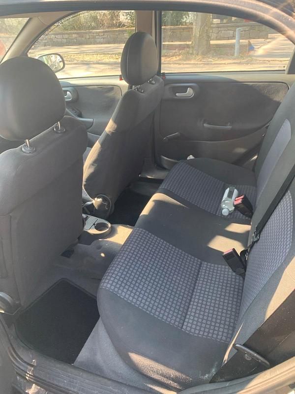 Gebraucht Opel Corsa 68 PS (50 kW) 2005 Schwarz Kleinwagen