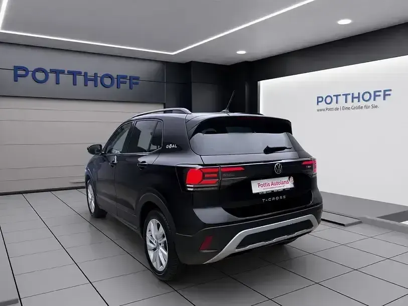 Gebraucht VW T-Cross Goal 95 PS (69 kW) 2025 Deep black perleffekt SUV