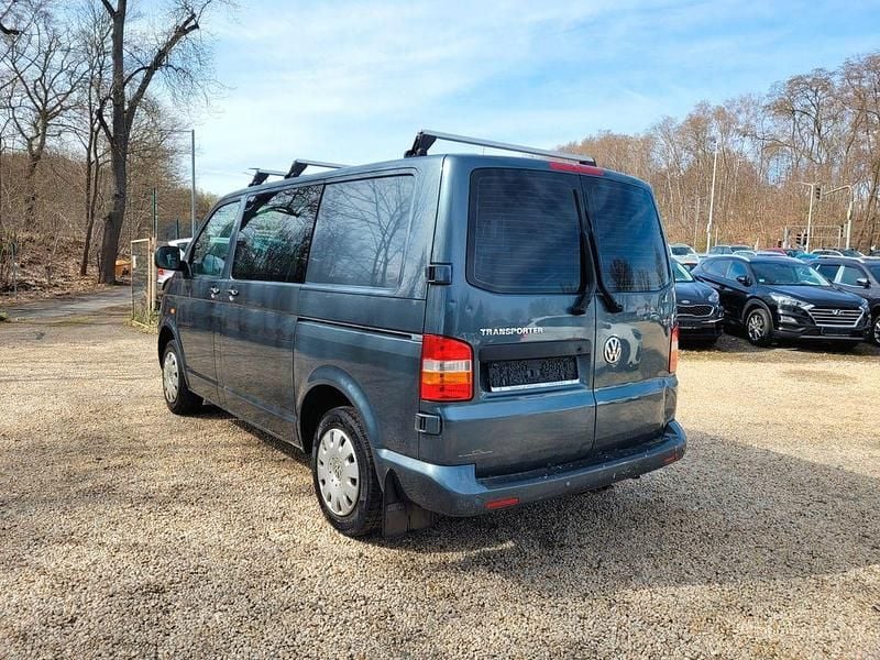 Gebraucht VW T5 131 PS (96 kW) 2007 Grau Van