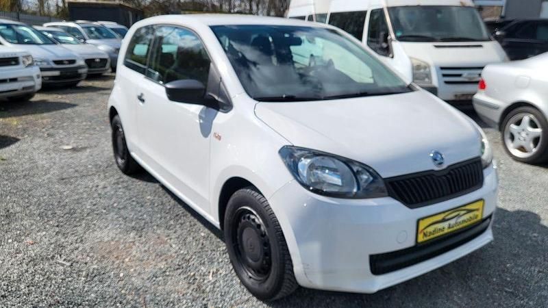 Gebraucht Skoda Citigo Active 60 PS (44 kW) 2012 Weiß Kleinwagen