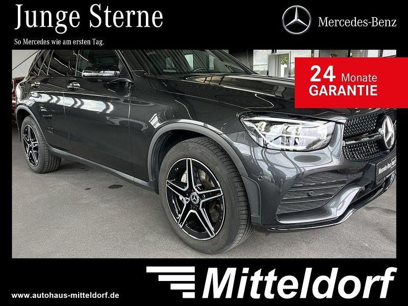 Grau Gebraucht 2022 Mercedes GLC200 AMG SUV | 40.880 € (Superpreis) - Bild 1/4