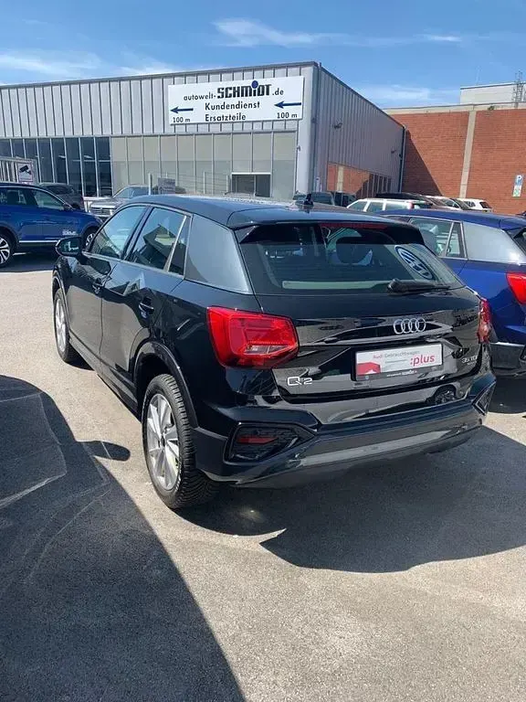 Gebraucht Audi Q2 Advanced 150 PS (110 kW) 2022 Schwarz SUV