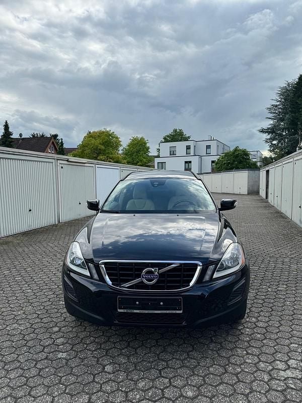 Usado Volvo XC60 215 HP (158 kW) 2013 Preto SUV