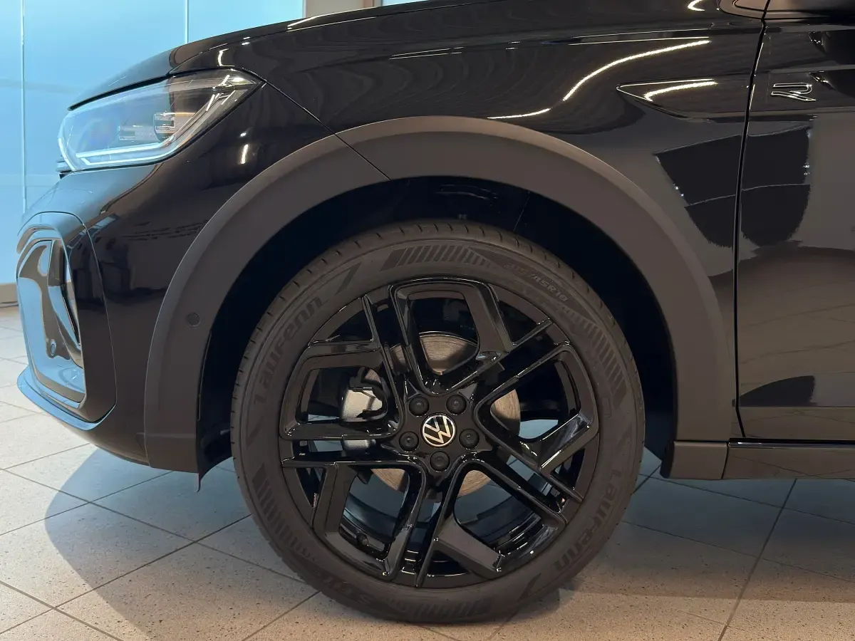 Neu VW Taigo R-line 116 PS (85 kW) 2026 Schwarz SUV