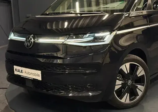 Usado VW Multivan Style 150 HP (110 kW) 2024 Andere Monovolume