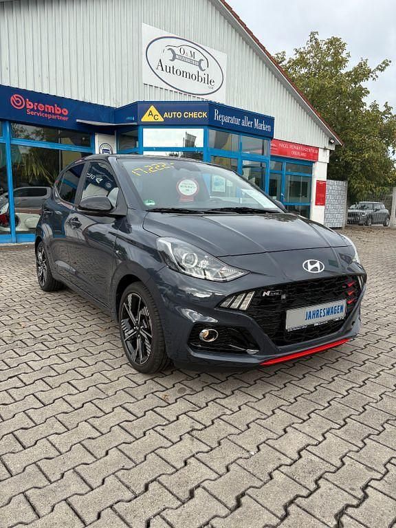 Grau Gebraucht 2024 Hyundai i10 N Line Kleinwagen | 16.876 € (Fairer Preis) - Bild 1/4