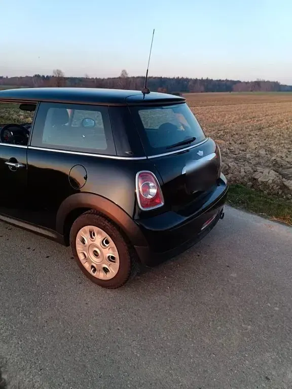 Gebraucht Mini ONE Chili 75 PS (55 kW) 2011 Schwarz Kleinwagen