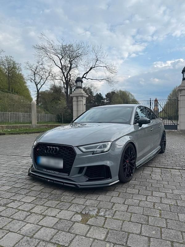 Second-hand Audi RS3 510 CP (375 kW) 2018 Gri Berlinǎ