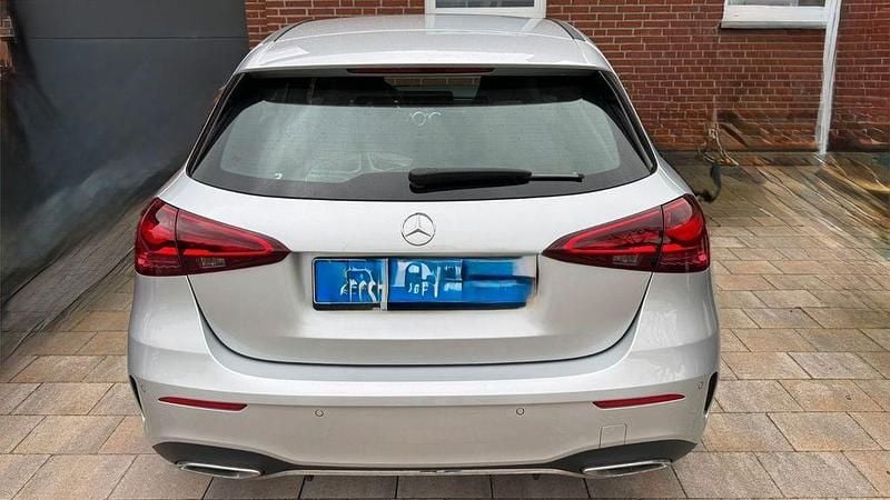 Gebraucht Mercedes A250 Advanced Plus 224 PS (164 kW) 2023 Silber Limousine