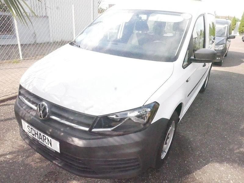 Usata VW Caddy 102 CV (75 kW) 2020 Bianco Monovolume