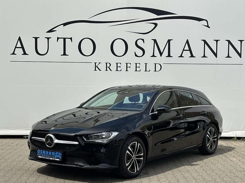 Nachtschwarz unilack Gebraucht 2023 Mercedes CLA200 Kombi | 30.950 € (Guter Preis) - Bild 1/4