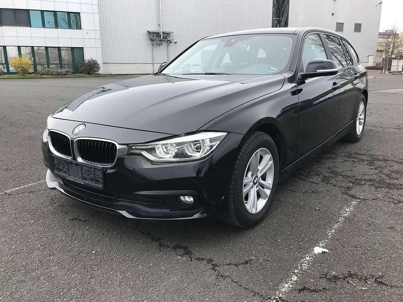 Gebraucht BMW 316 116 PS (85 kW) 2016 Schwarz 2