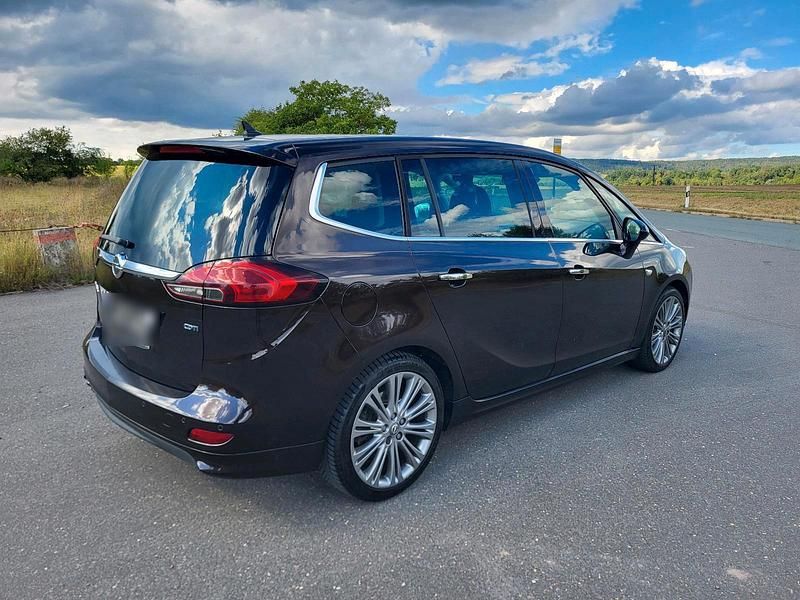 Gebraucht Opel Zafira Tourer OPC 165 PS (121 kW) 2011 Braun Van / Kleinbus