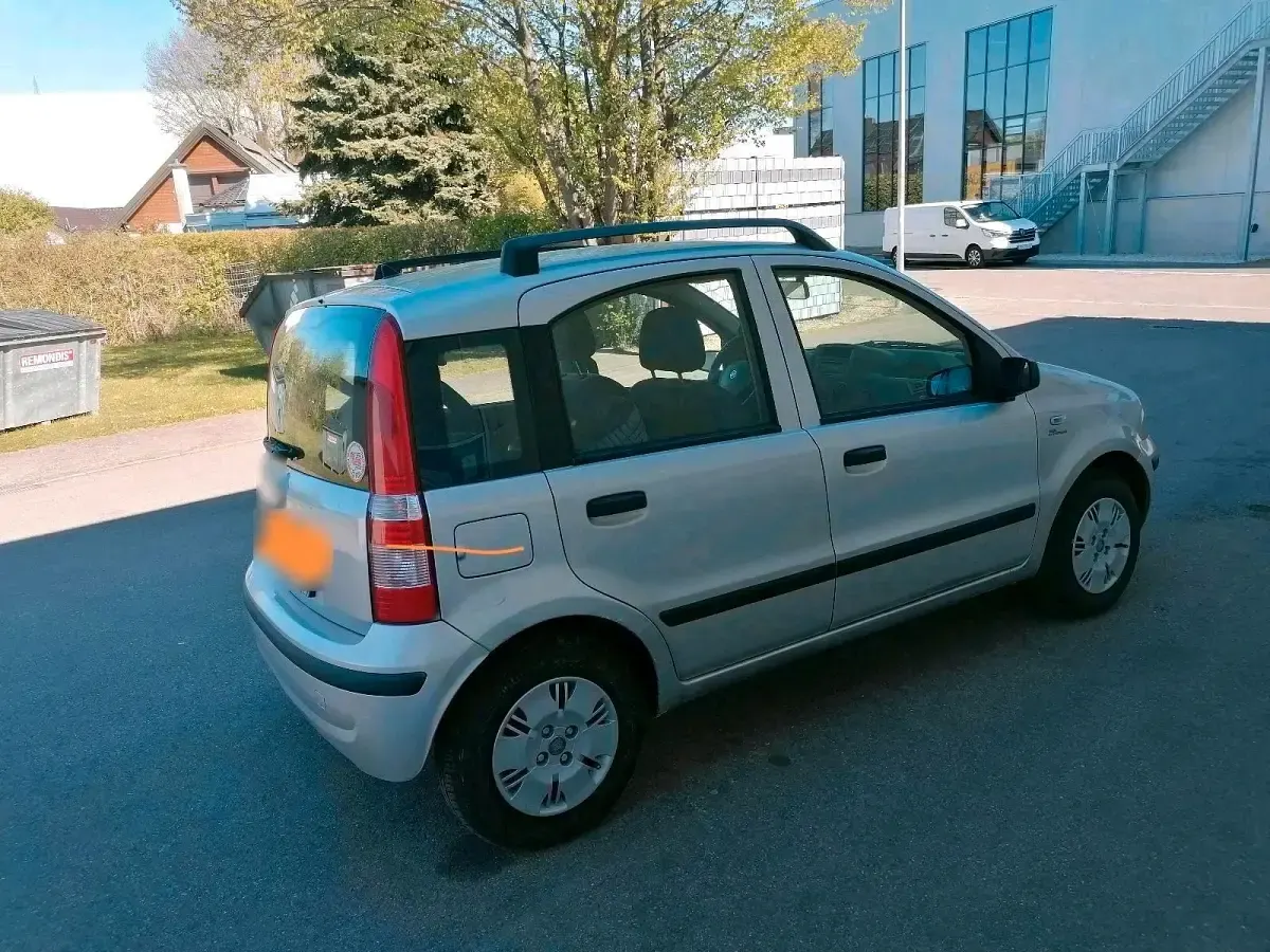 Gebraucht Fiat Panda 80 PS (58 kW) 2009 Silber Kleinwagen