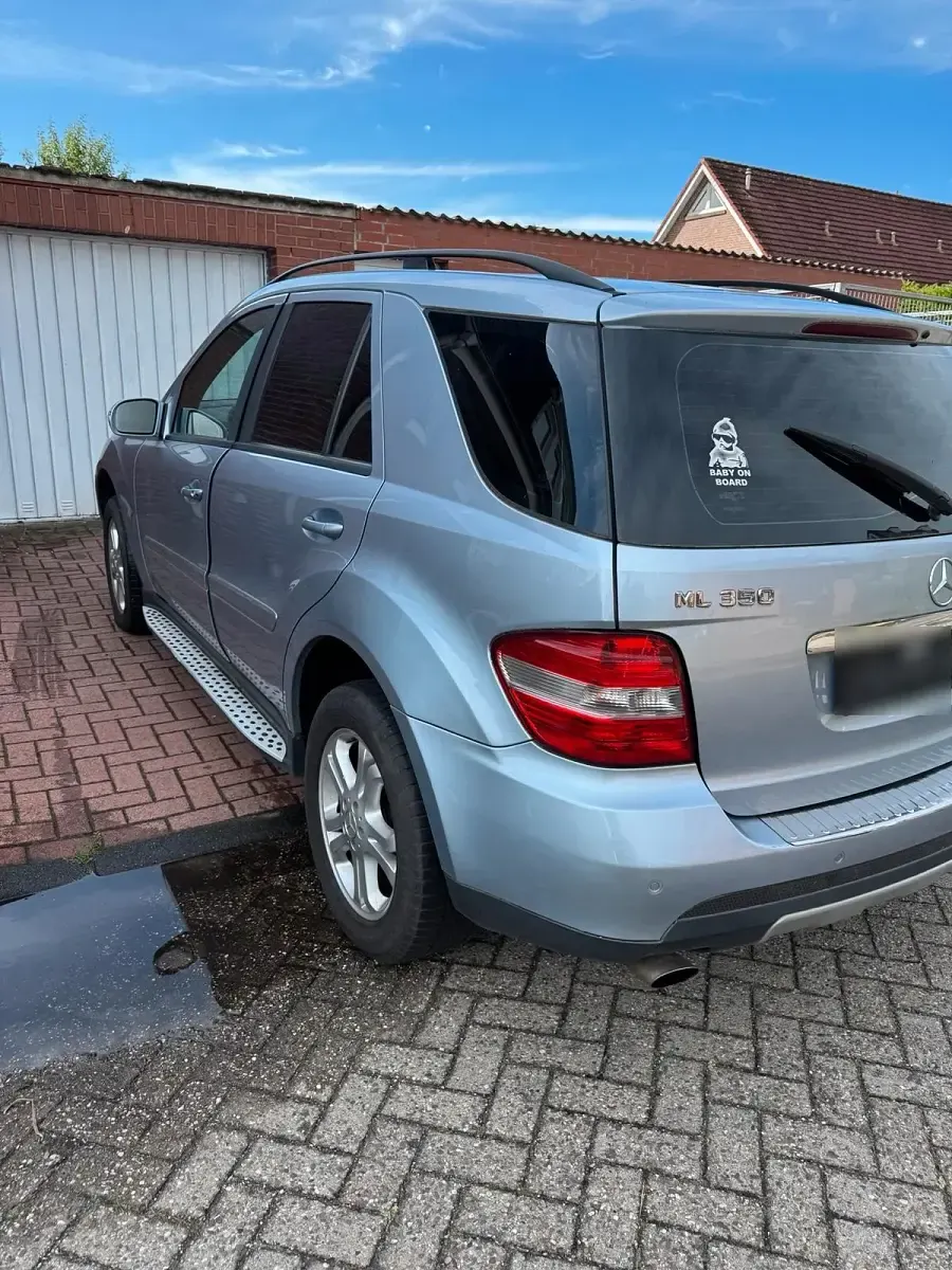 Gebraucht Mercedes ML350 272 PS (200 kW) 2006 Blau SUV