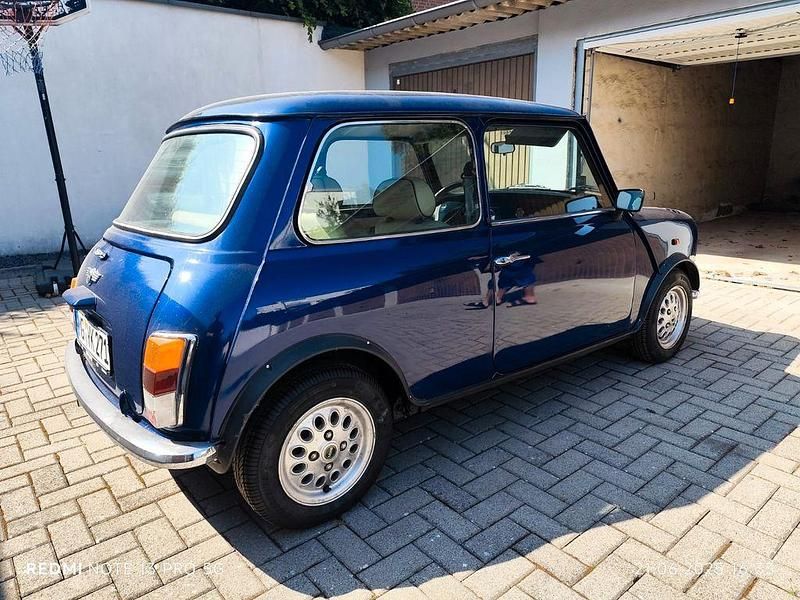 Usado Mini 1300 63 HP (46 kW) 1999 Azul Citadino