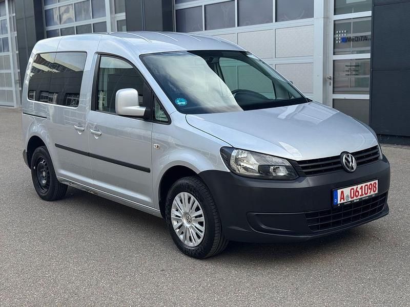Silber Gebraucht 2014 VW Caddy Trendline Van / Kleinbus | 5.990 € (Superpreis) - Bild 1/4