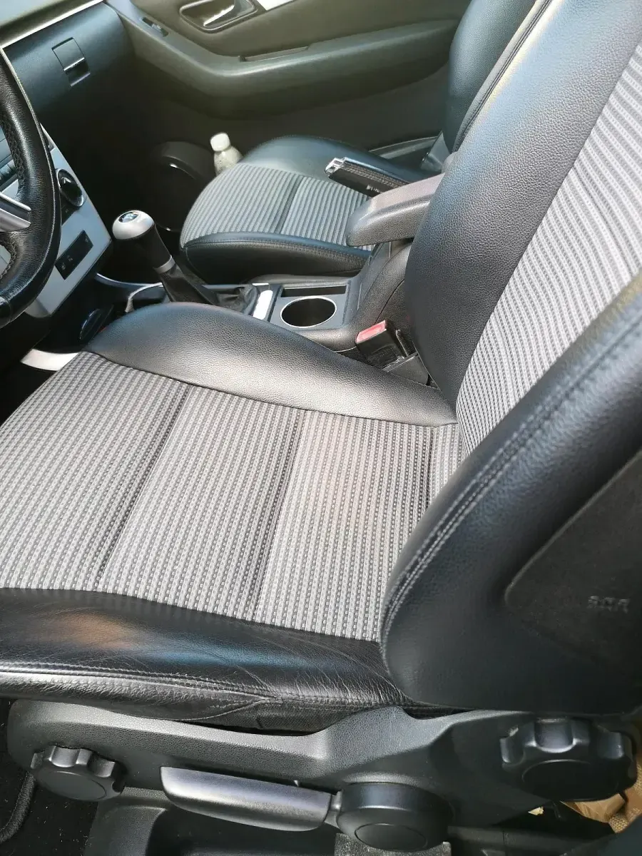 Gebraucht Mercedes 200 136 PS (100 kW) 2006 Silber Van / Kleinbus