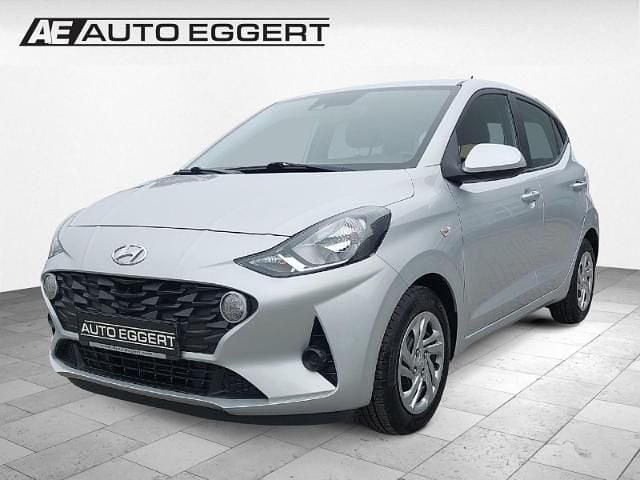 Gebraucht Hyundai i10 Select 67 PS (49 kW) 2023 Silber Kleinwagen