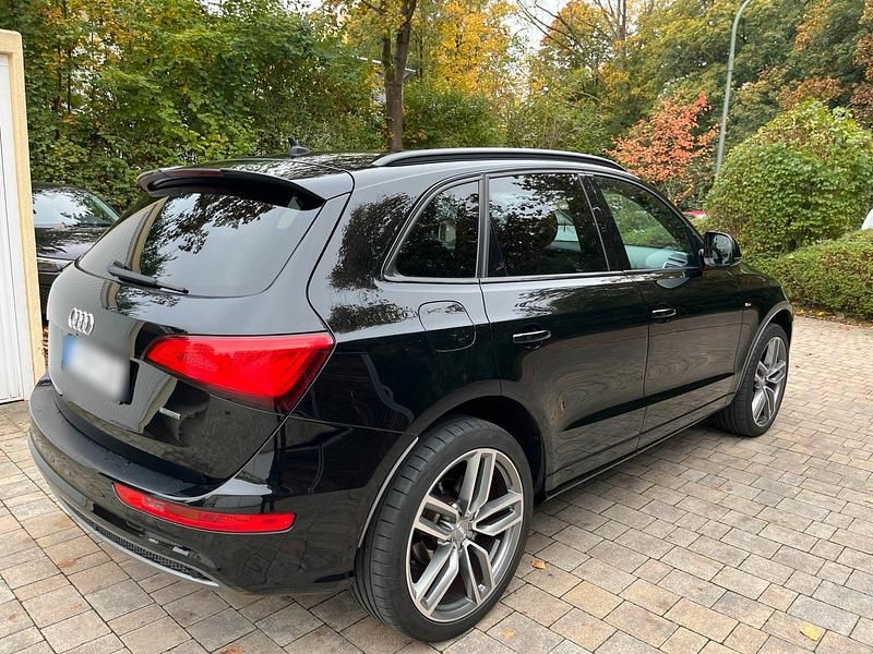 Gebraucht Audi Q5 S-Line 190 PS (139 kW) 2016 Schwarz SUV