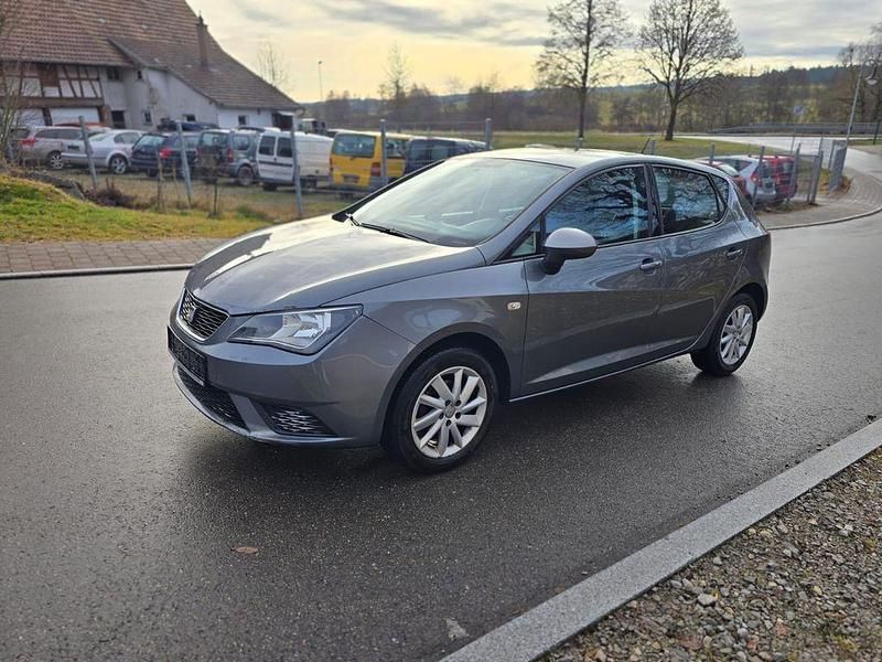 Grau Gebraucht 2012 Seat Ibiza Limousine | 1.990 € (Guter Preis) - Bild 1/4
