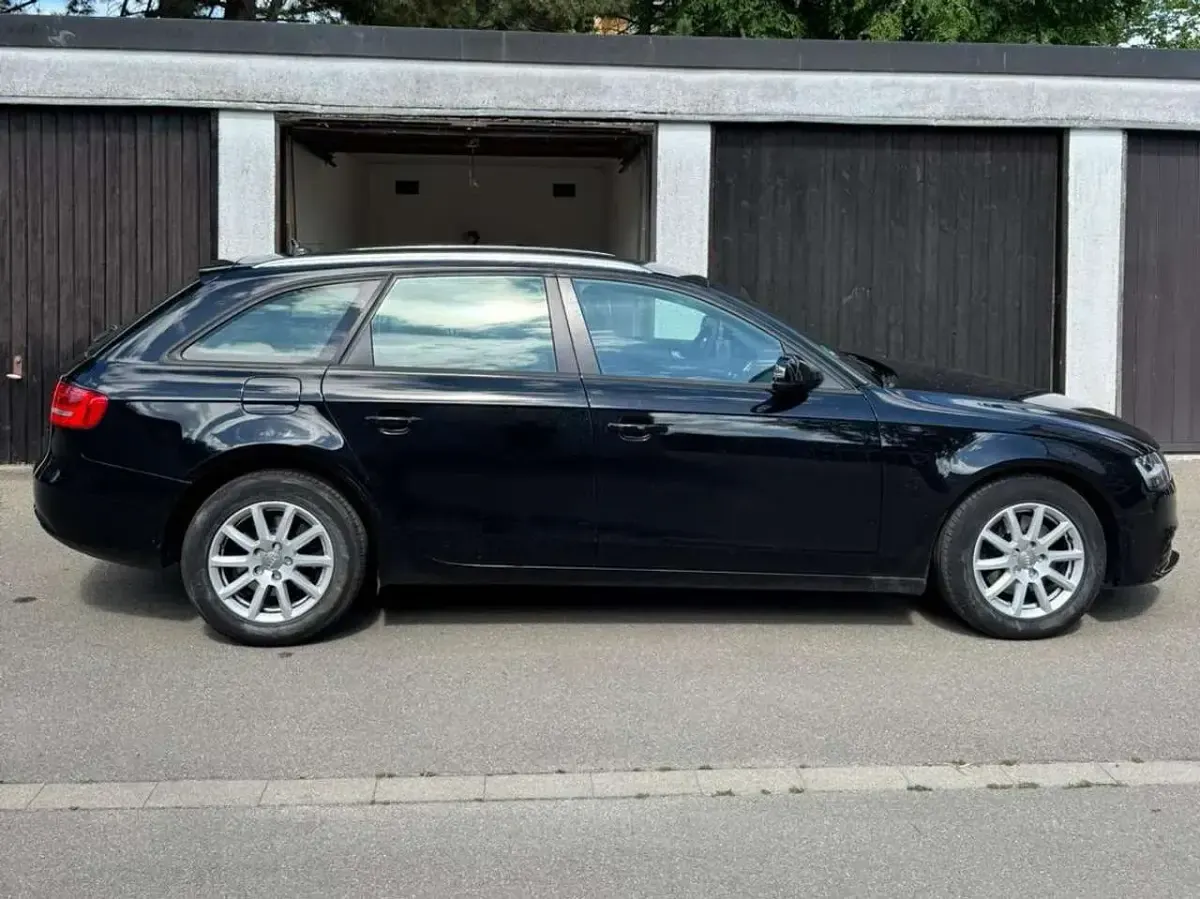 Gebraucht Audi A4 Comfort 143 PS (105 kW) 2012 Kombi