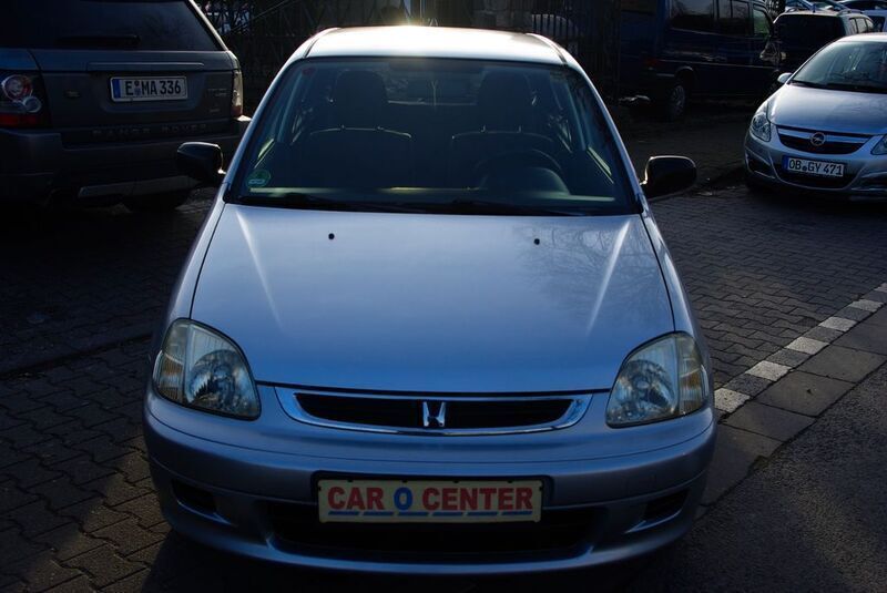 Silber Gebraucht 2001 Honda Logo Kleinwagen | 1.680 € (Fairer Preis) - Bild 1/4