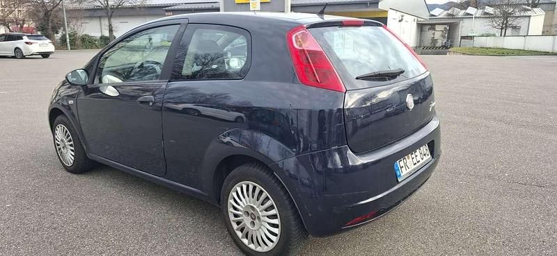 Gebraucht Fiat Grande Punto Active 65 PS (47 kW) 2009 Blau Kleinwagen