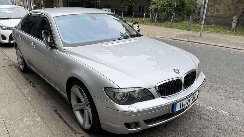Gebraucht 2005 BMW 730 Limousine | 9.990 € (Teuer) - Bild 1/4