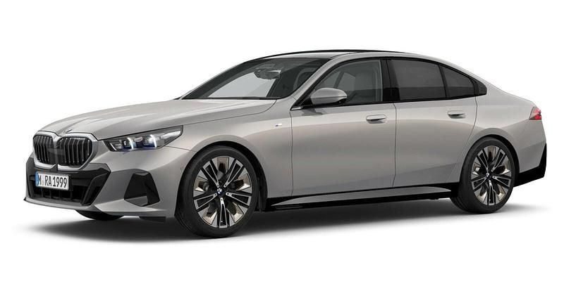 Grau Gebraucht 2025 BMW 520 Comfort Edition Limousine | 53.597 € (Fairer Preis) - Bild 1/4